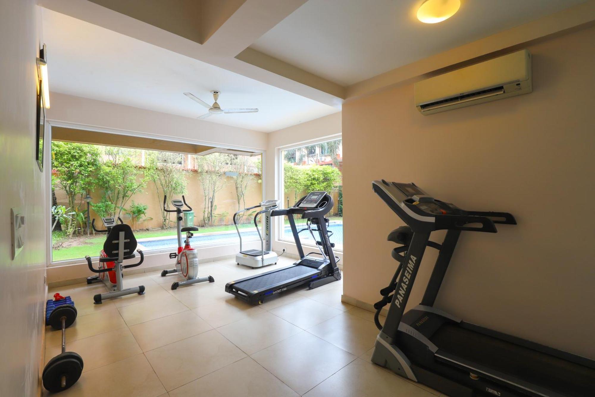 Veera Strand Park Serviced Apartments Near Calangute Ngoại thất bức ảnh